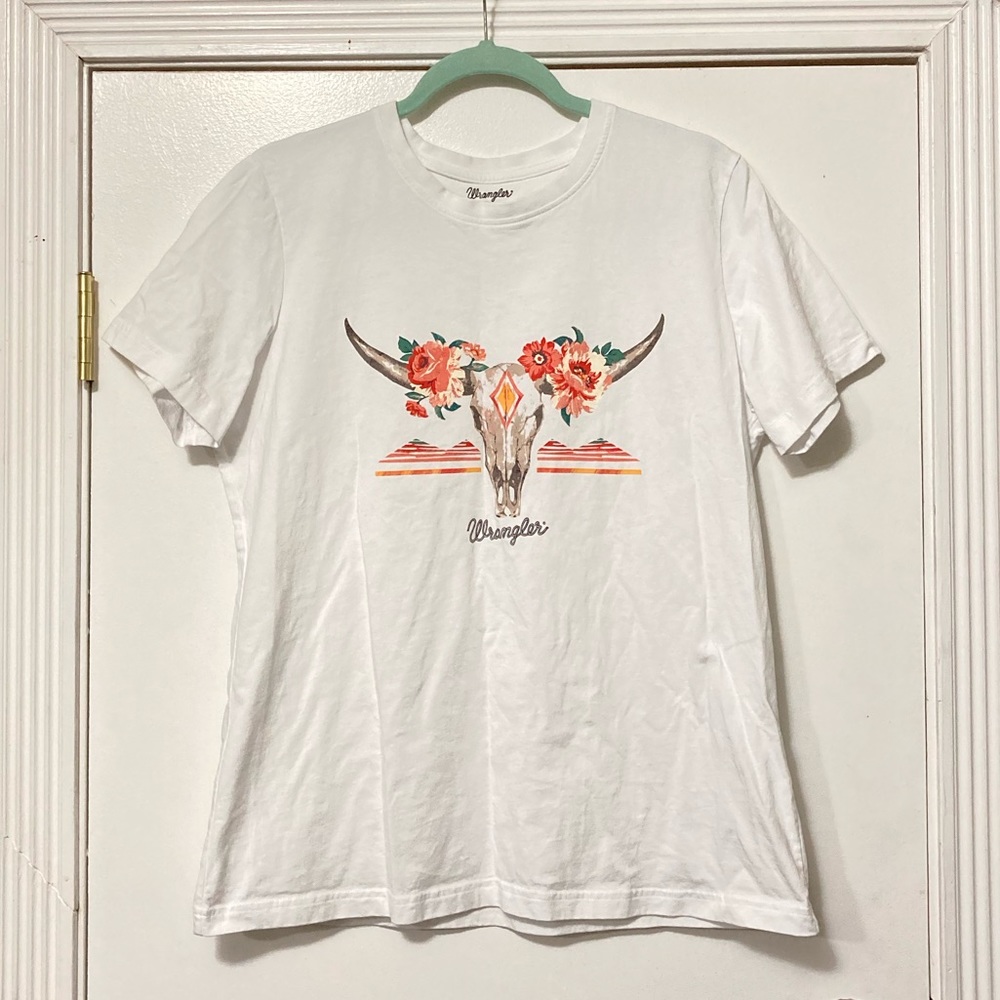 Wrangler flower skull graphic tee